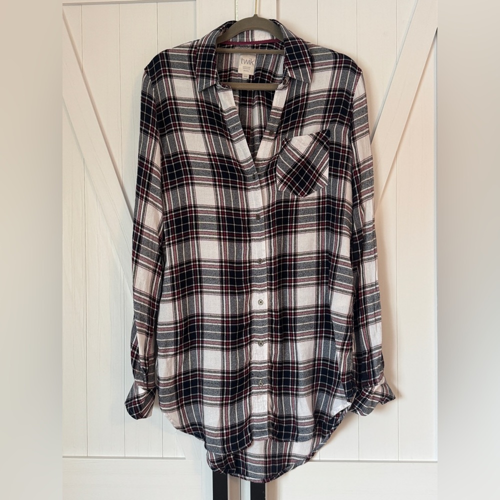 Twik women’s long sleeve button down tunic shirt